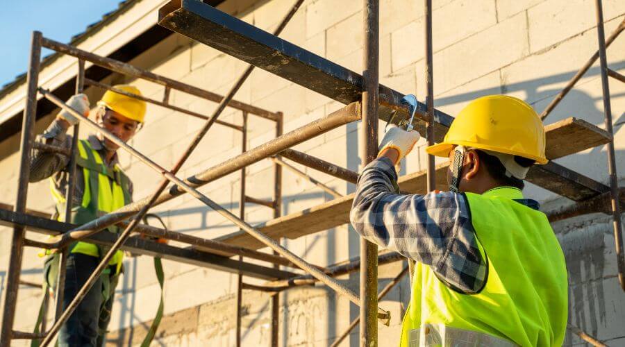 Expert flood damage restoration services in Zenda, KS